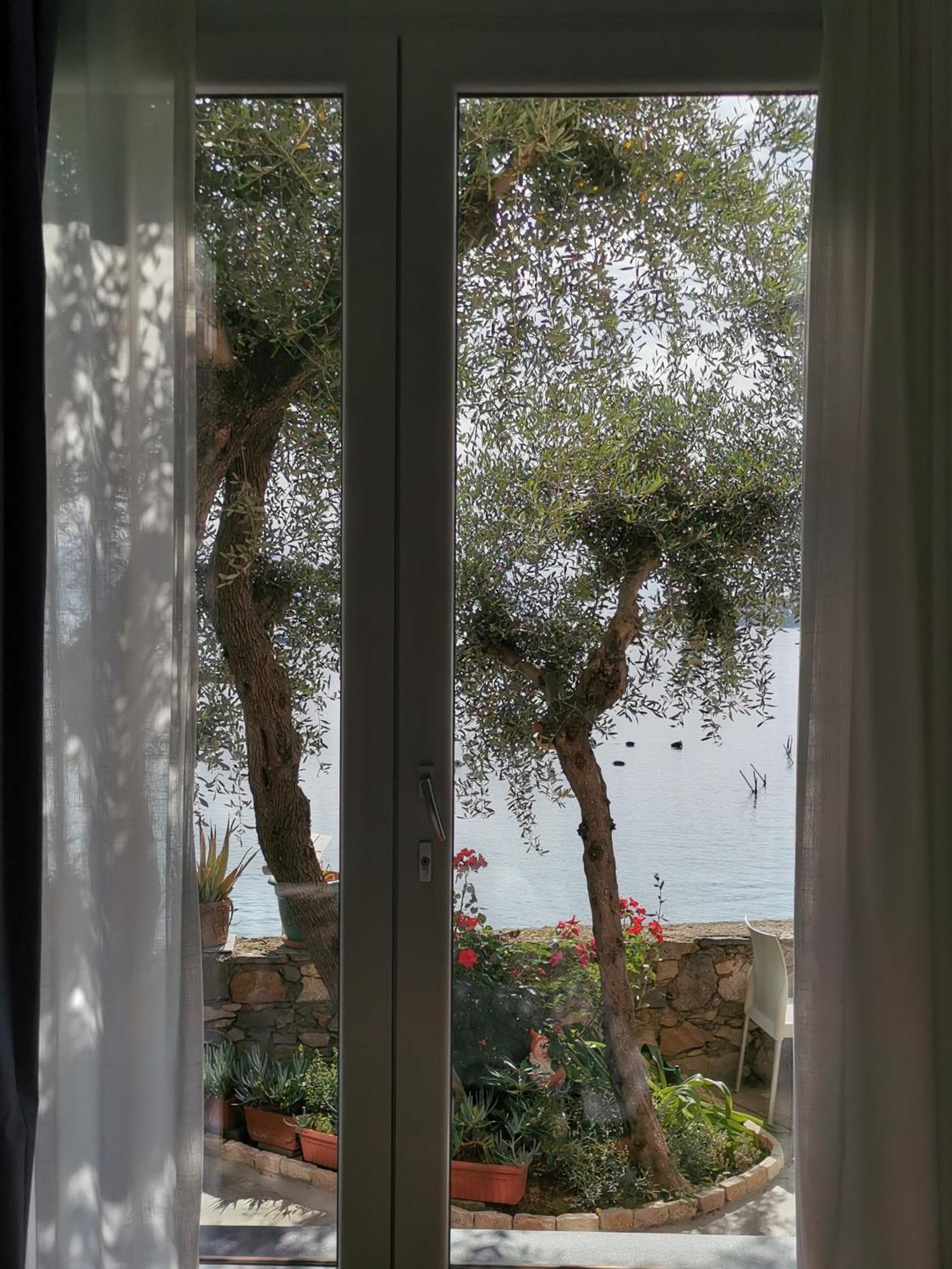 B&B La Palafitta Porto Venere Exterior photo